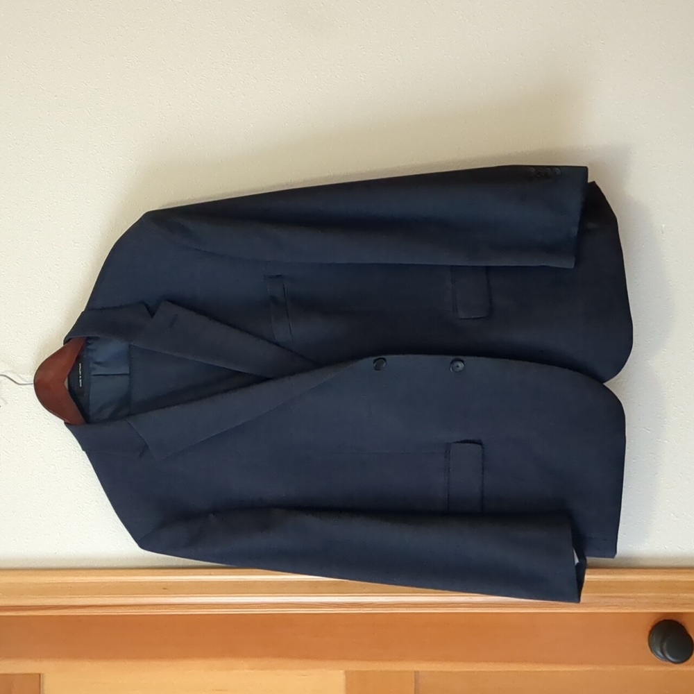 Kenneth Cole three piece navy wool suit, Sz
